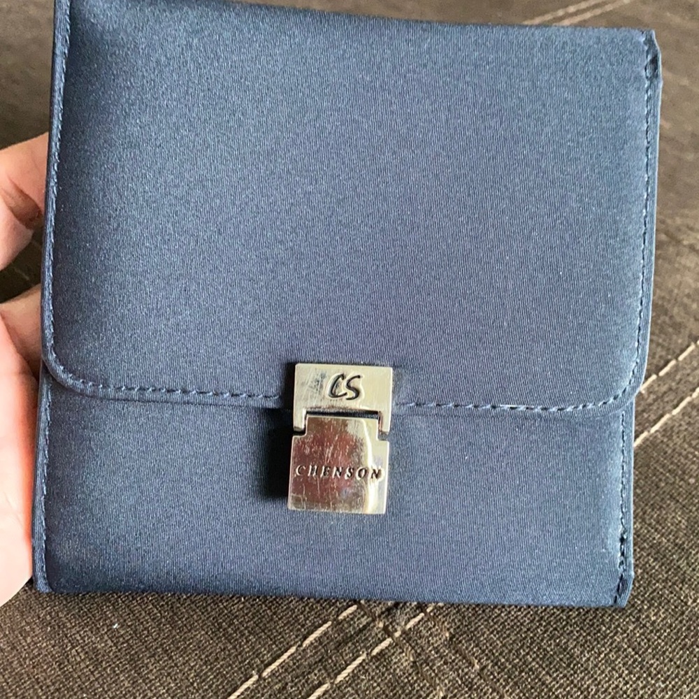 Chenson Collection wallet